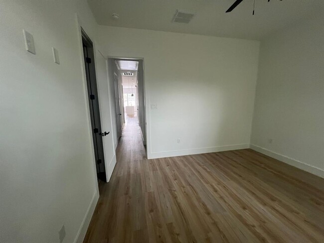 Building Photo - 4101 Stassen St