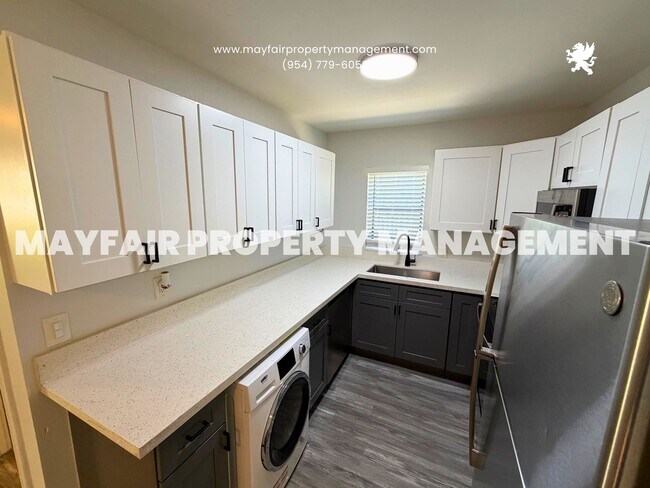 Foto del edificio - 4160 NW 21st St