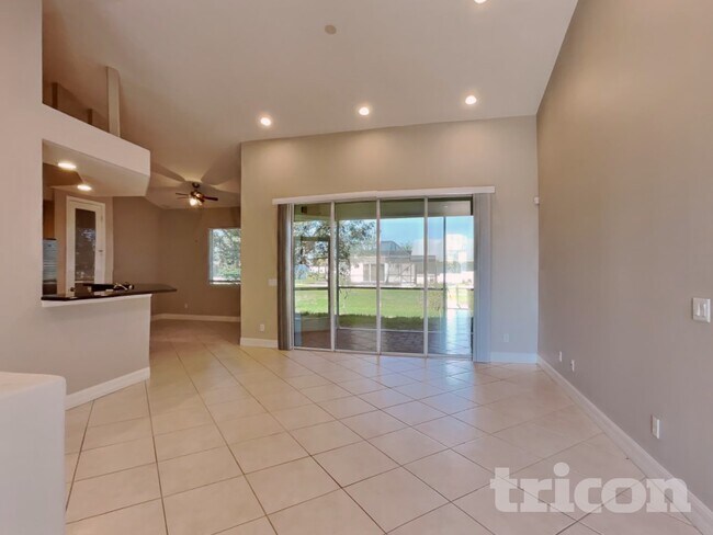 Building Photo - 4170 Grobe St