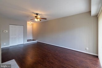 Building Photo - 35 Pickering Ct