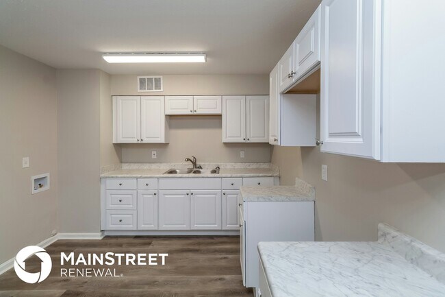Foto del edificio - 453 Charter Ave