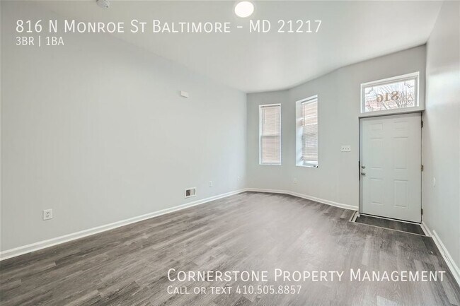 Building Photo - 3 Beds 1 Bath | $1300 | 816 N Monroe St Ba...