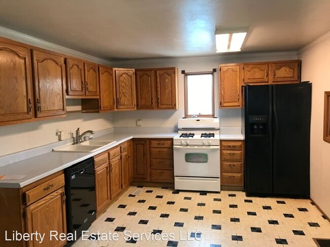 Building Photo - 3 br, 2.5 bath House - 2073 NORTH 22ND ST