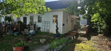 Building Photo - 628 Whitham Ave