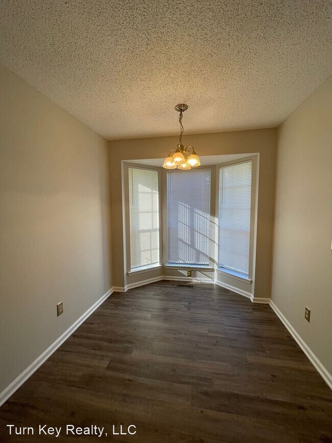 Foto del edificio - 3 br, 2 bath House - 2025 Brewster Road
