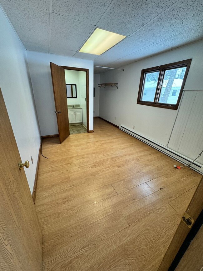 Building Photo - 1 bedroom apartment