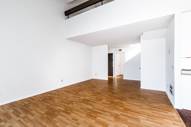 Foto del edificio - 2655 30th St