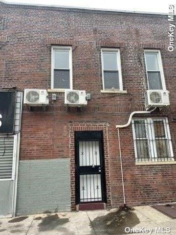 Primary Photo - 4302 Avenue D