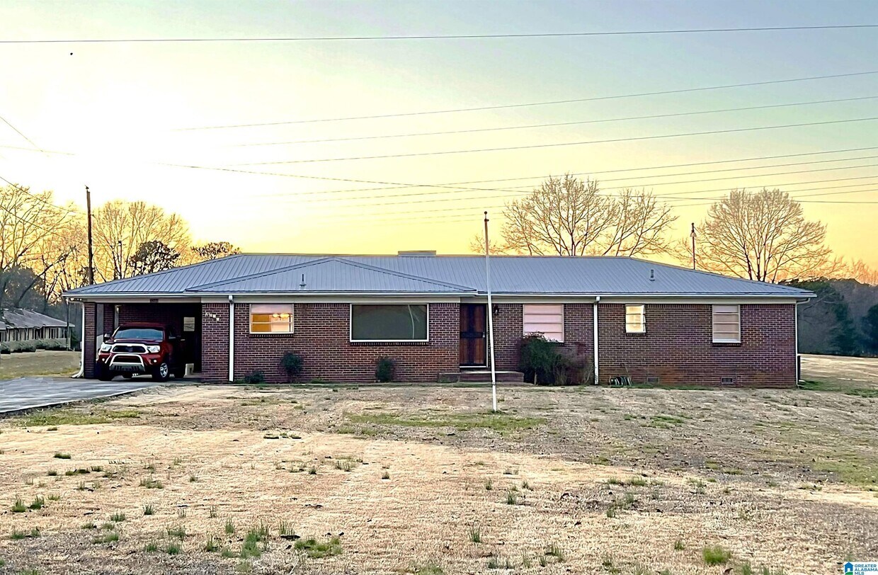 3200 Smith Mill Rd, Trafford, AL 35172 House Rental in Trafford, AL