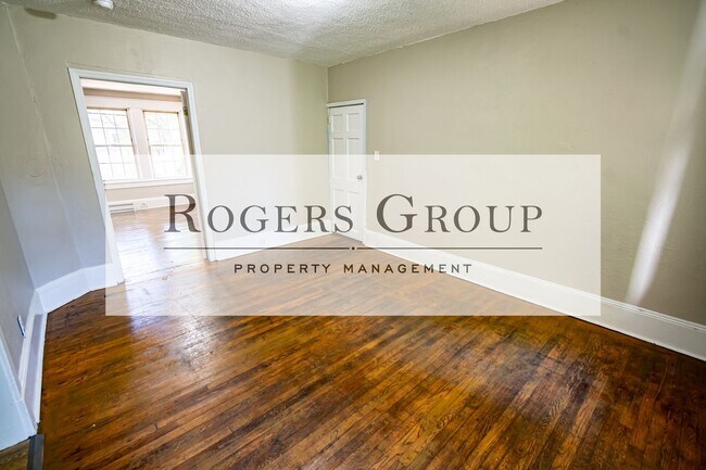 Foto del edificio - 816-818 Nicholas St