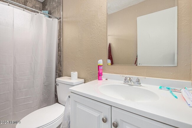 Foto del edificio - 2235 N 28th St