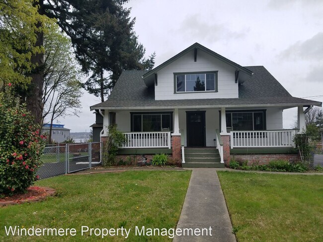 Building Photo - 3 br, 2.5 bath House - 5026 Chico Way NW