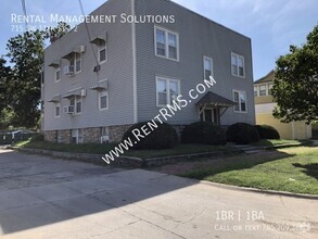 Building Photo - 715 SW 11th St