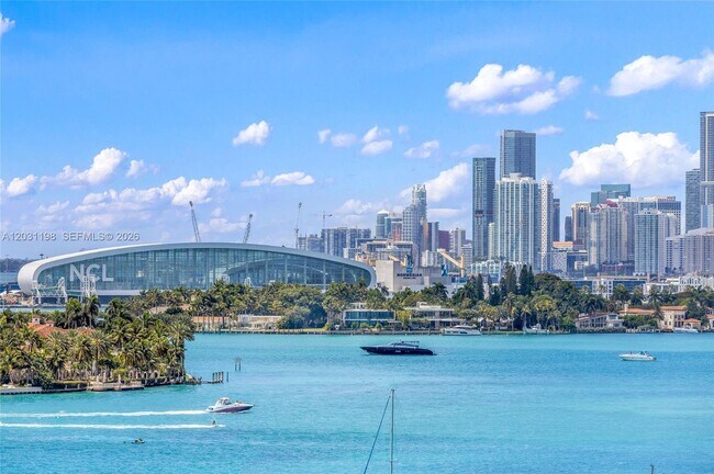 Foto del edificio - 1500 Bay Rd