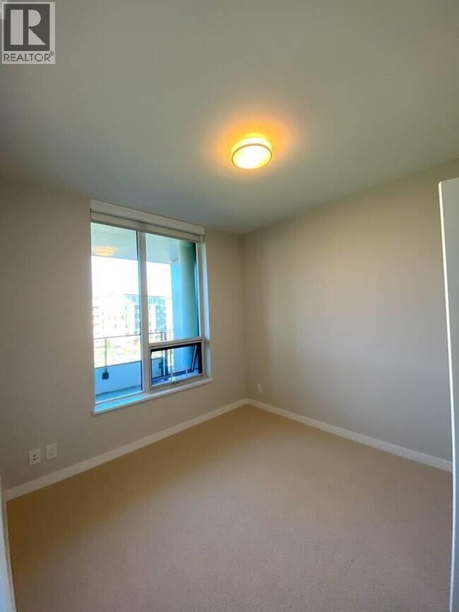 Building Photo - 3563 Ross Drive