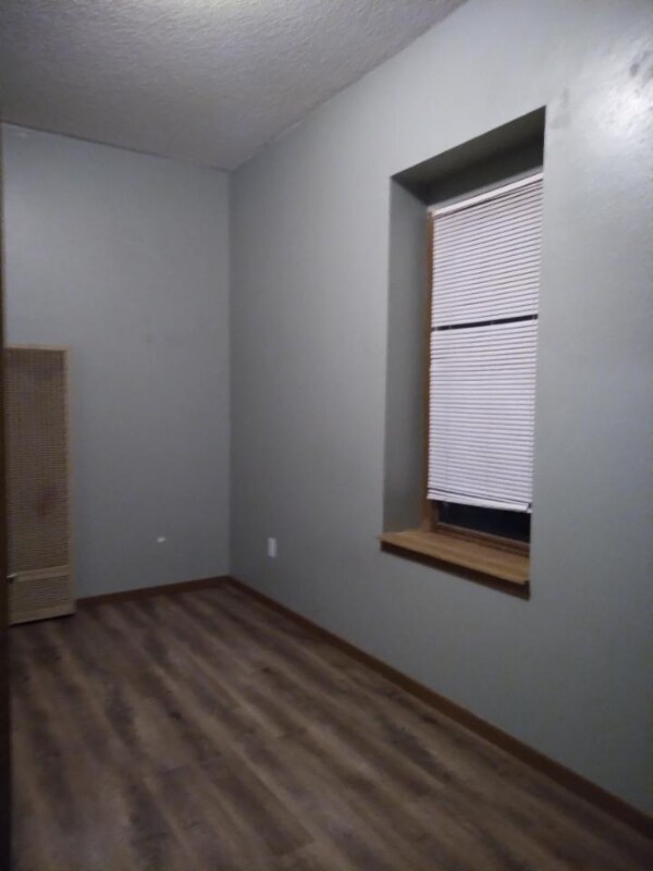 Building Photo - 26 2nd Ave W