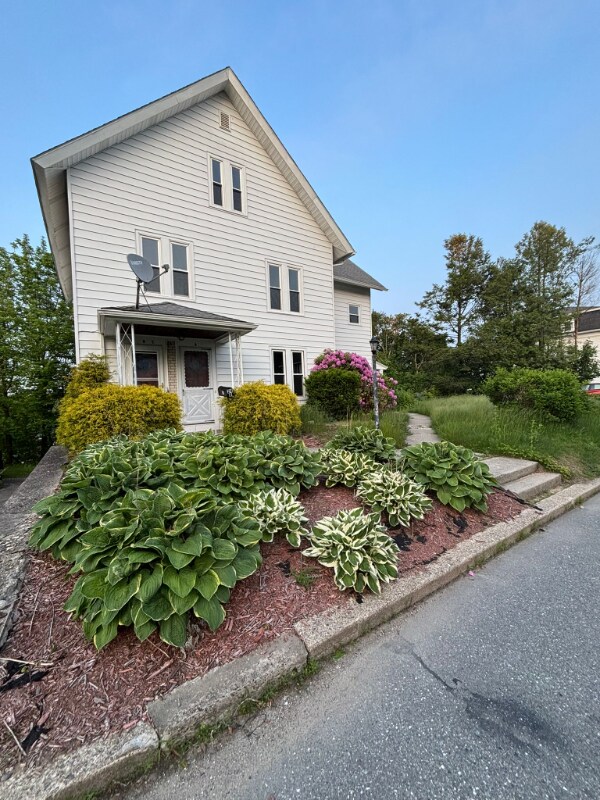 Foto del edificio - 24 Miles St