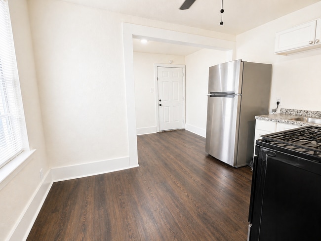Building Photo - 6833 Avenue C