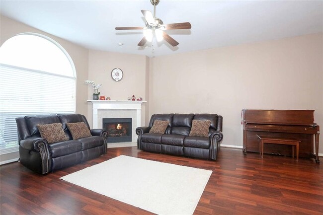 Foto del edificio - 1127 Sussex Trail