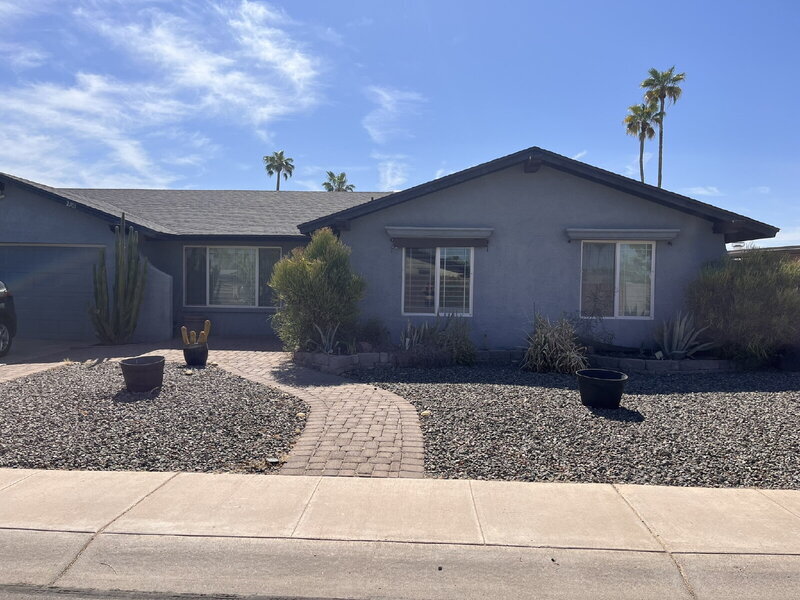 Foto principal - 2701 W Summit Pl