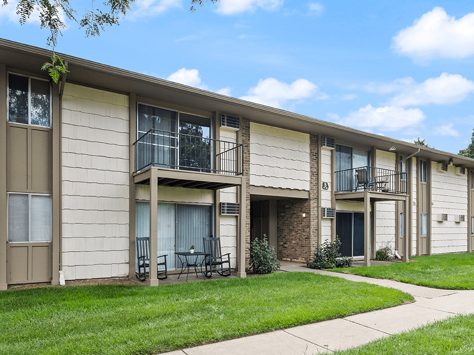 Balcony or Patio - Whispering Timbers