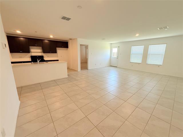 Building Photo - 127 Lemongrass Dr