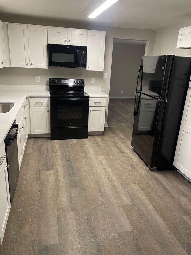 Foto del edificio - 203 Beechwood Cir