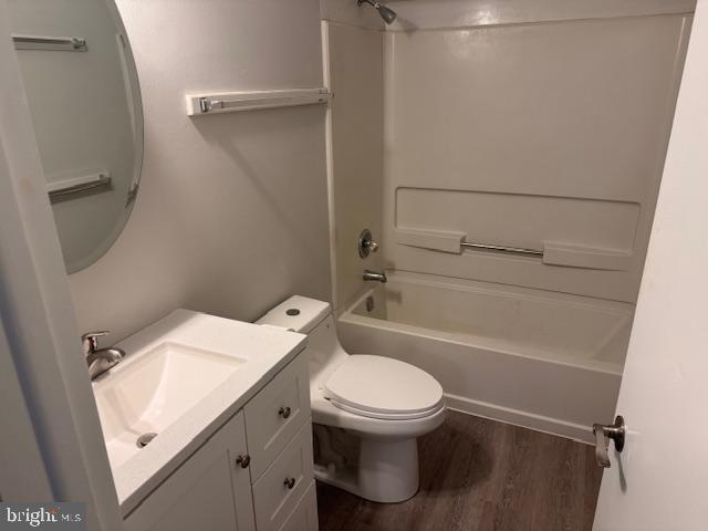 Building Photo - 132 N Main St