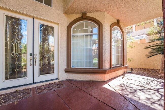Building Photo - 8971 La Manga Ave