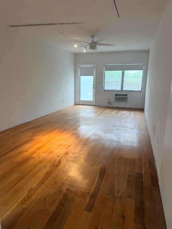 Foto del edificio - 1334 Euclid Ave