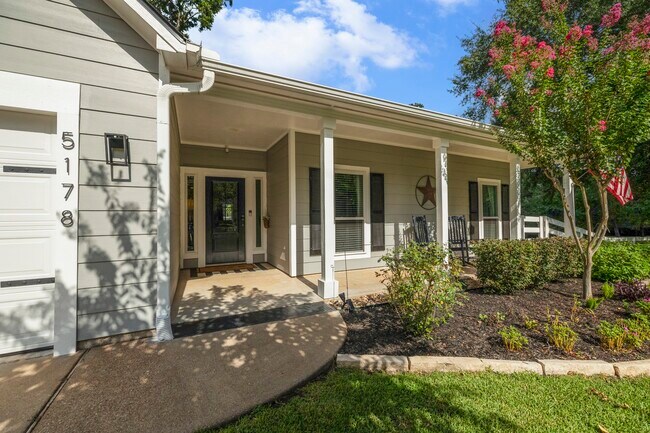 Building Photo - 5178 Lazy Ln