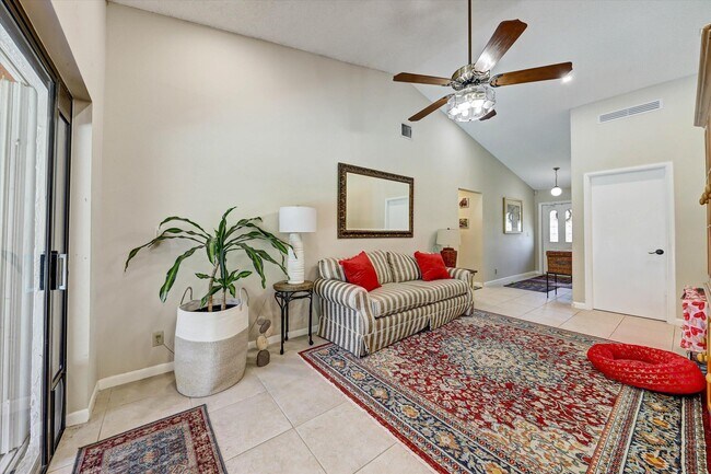 Foto del edificio - 10966 NW 14th St