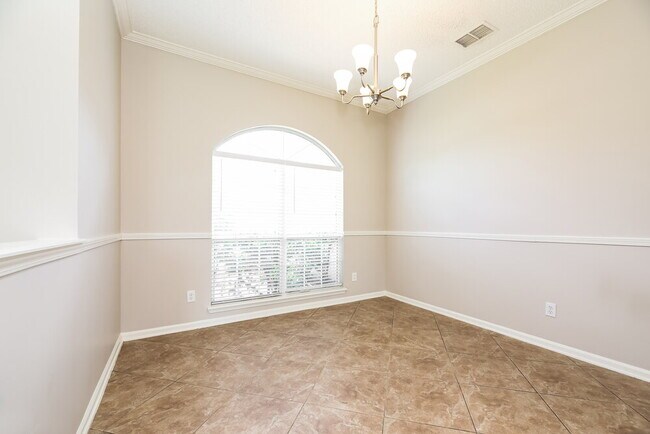Building Photo - 201 Carolina Jasmine Ln