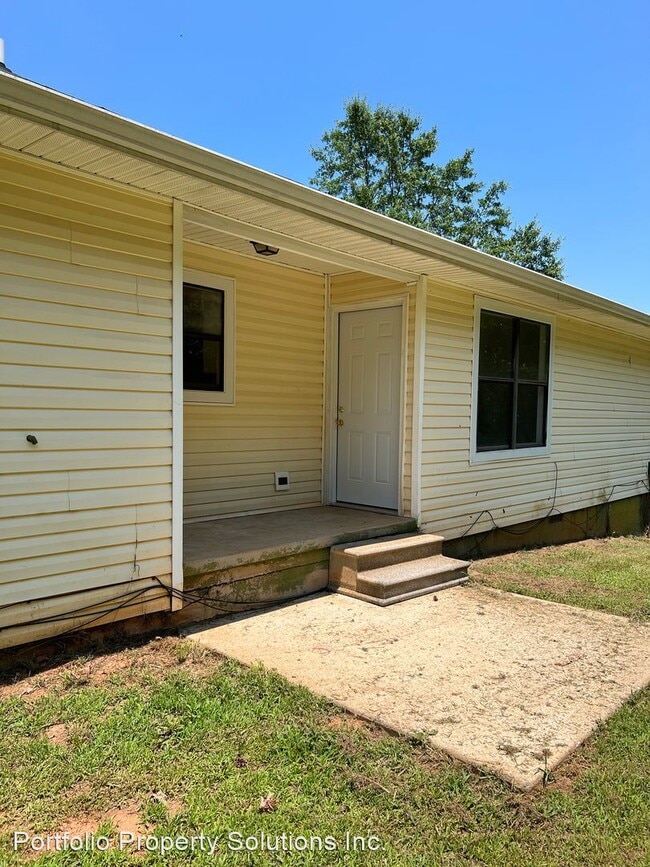 Building Photo - 3 br, 2 bath House - 135 Meadowview Terrace