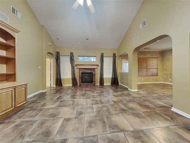 Building Photo - 11608 Summer Moon Dr