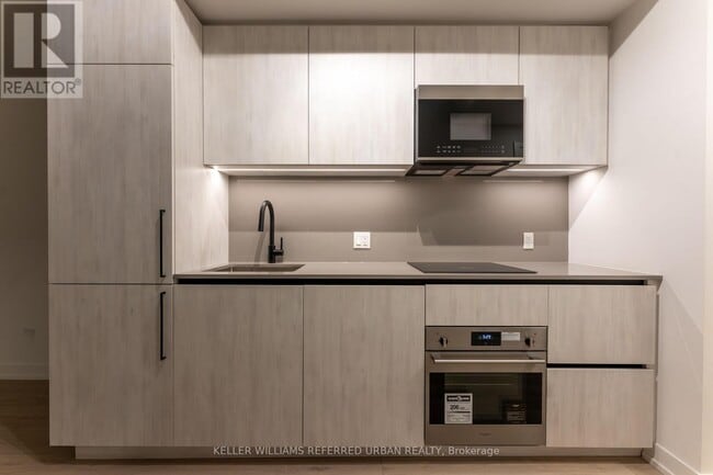 Photo du bâtiment - 35 Parliament St