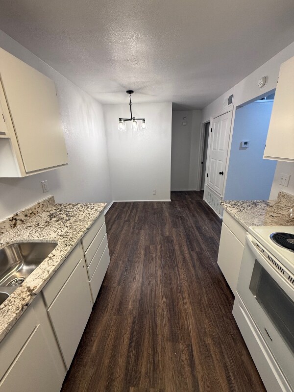 Building Photo - 4507 Coronado Ave