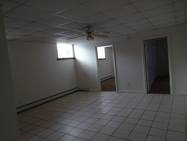 Building Photo - 2 Bedroom Apt. in Roaring Spring