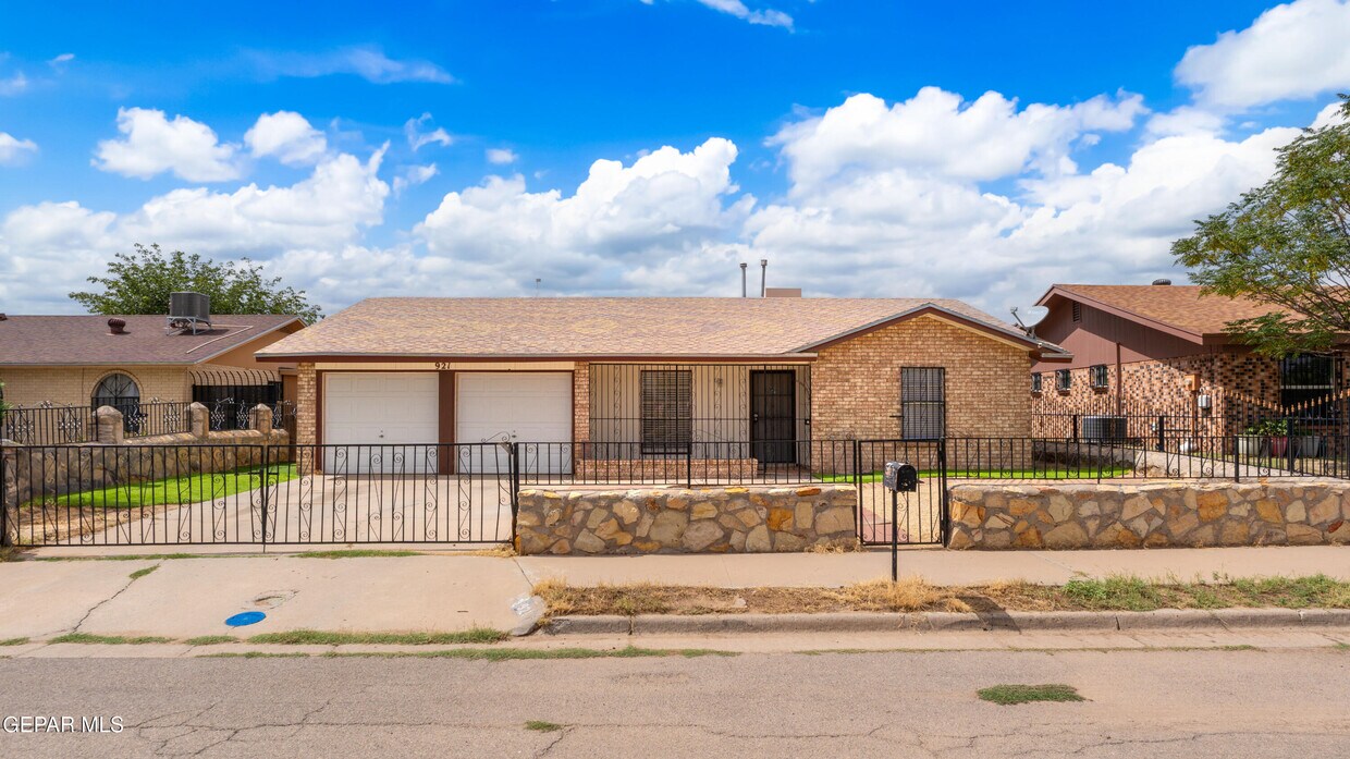 Foto principal - 921 Wier Ln