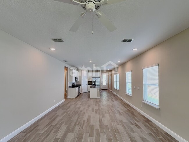 Building Photo - 346 Sweet Oak Way