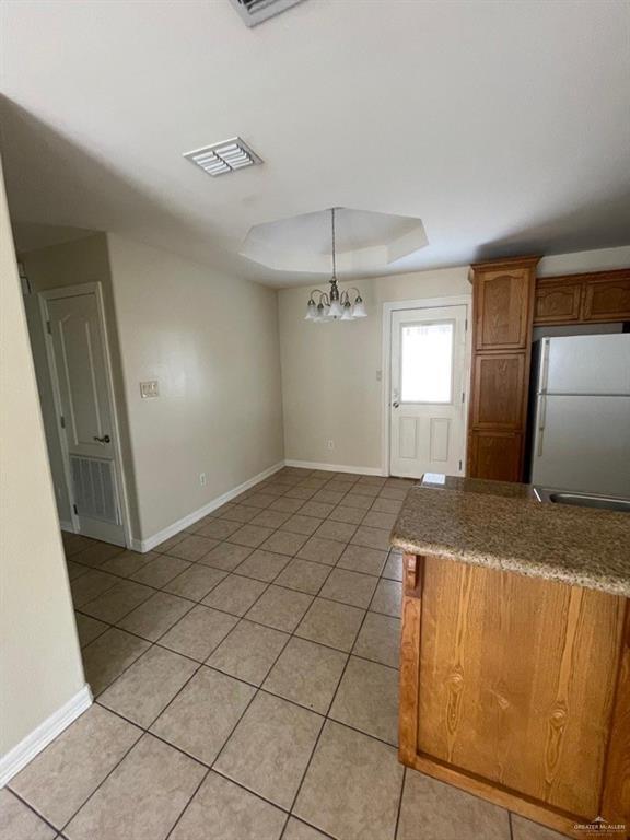 Building Photo - 1205 S Palm Dr