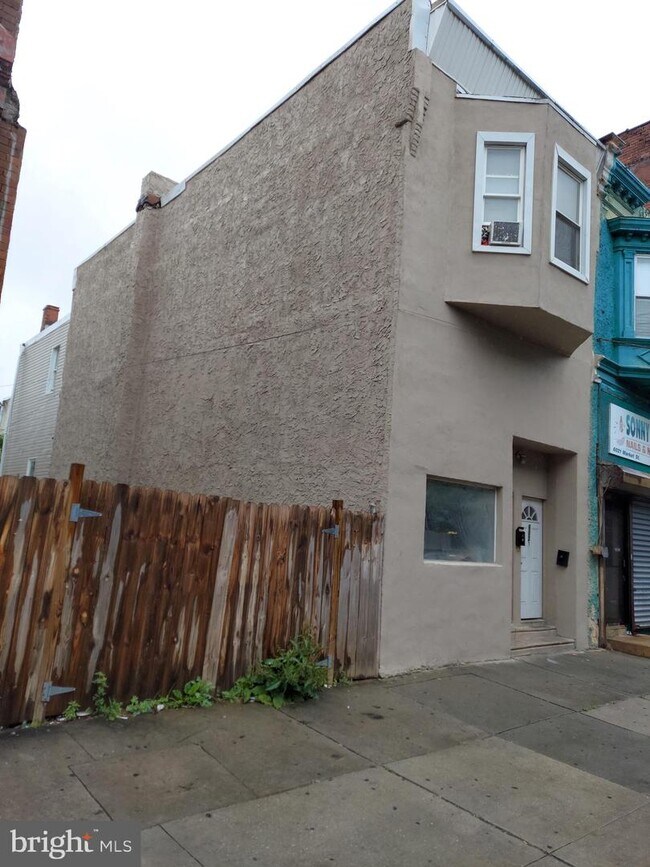 Building Photo - 6023 Market St