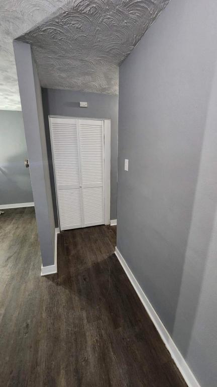 Foto del edificio - 1433 E. 35th Ct.