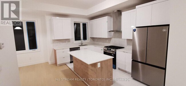 Photo du bâtiment - 9 Carl Hl Ln