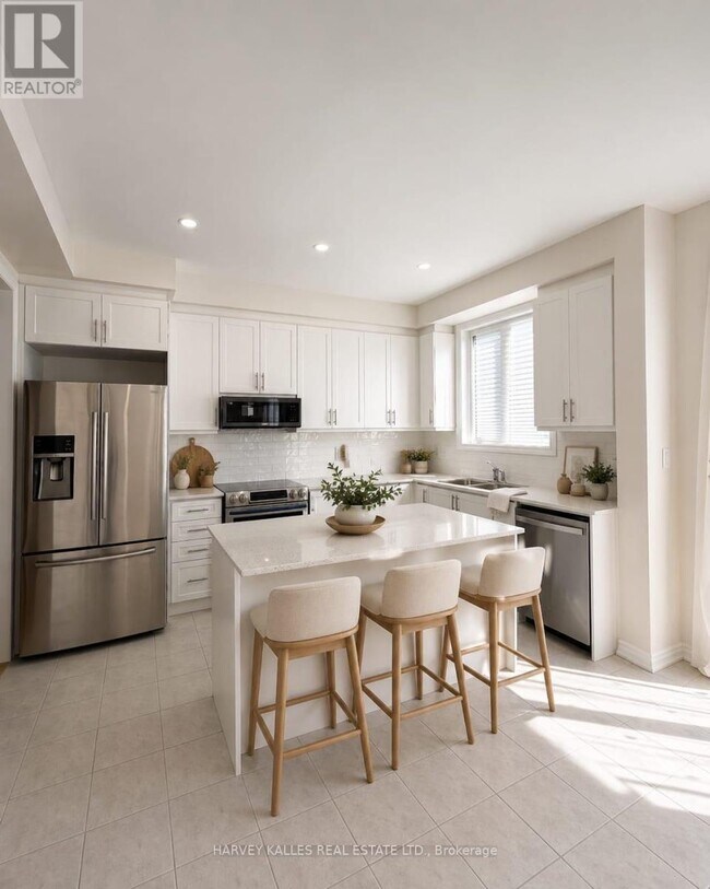 Photo du bâtiment - 49 Lawrence D. Pridham Ave