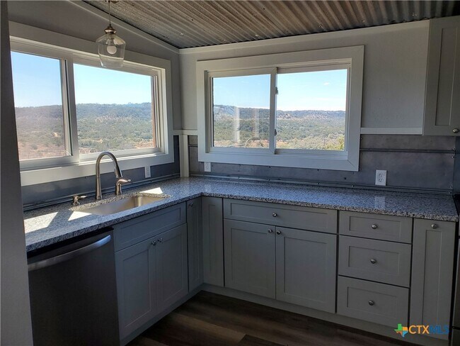 Foto del edificio - 238 Ledgeview Dr