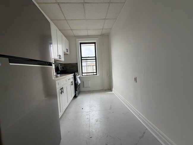 995 Summit Ave 304 - 997 Summit Ave