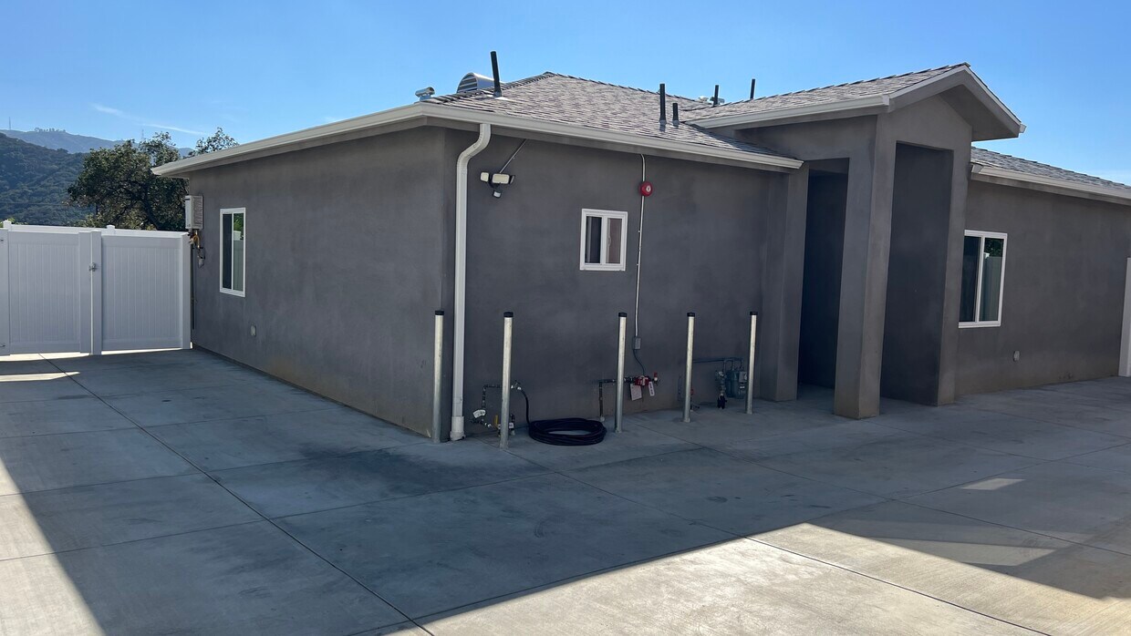 6944 Valmont St, Los Angeles, CA 91042 House Rental in Los Angeles