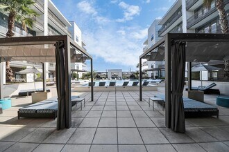 Building Photo - 5454 Washington Ave