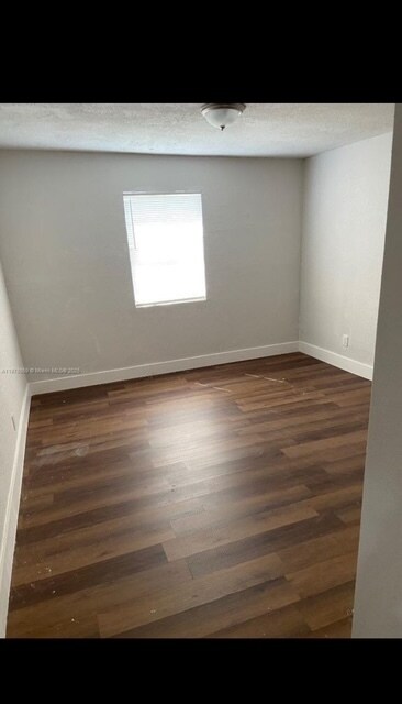 Foto del edificio - 5311 NE 10th Ave